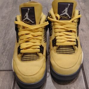 Ait Jordan 4 Retro Lightning